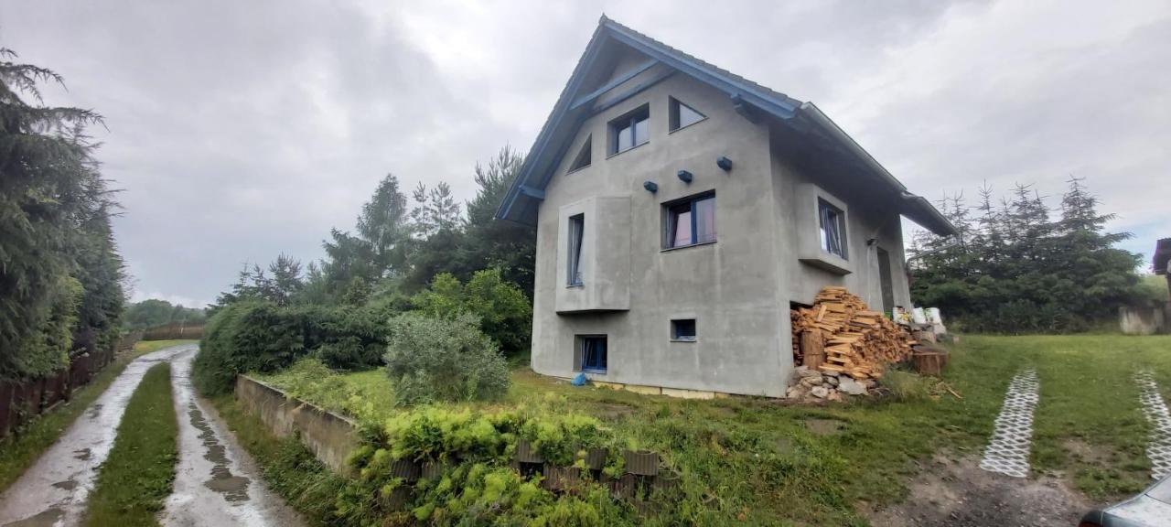 Chata u rybníka Msecke Zehrovice Exterior foto